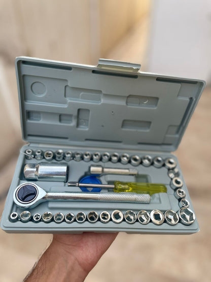 UNIVERSAL MINI TOOLKIT